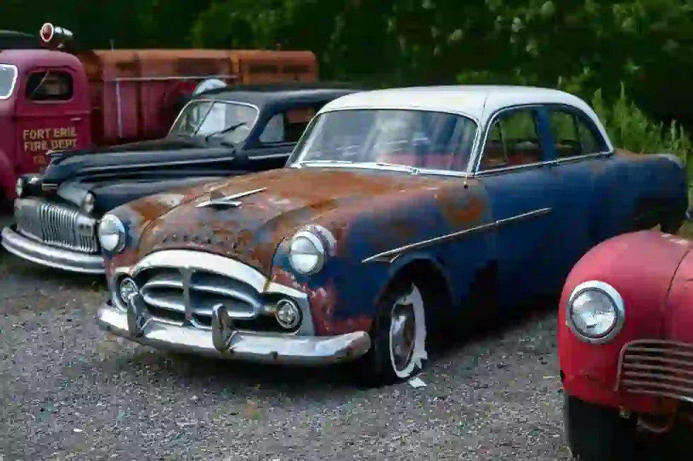 What is the average payout for scrap cars in Canadian provinces?